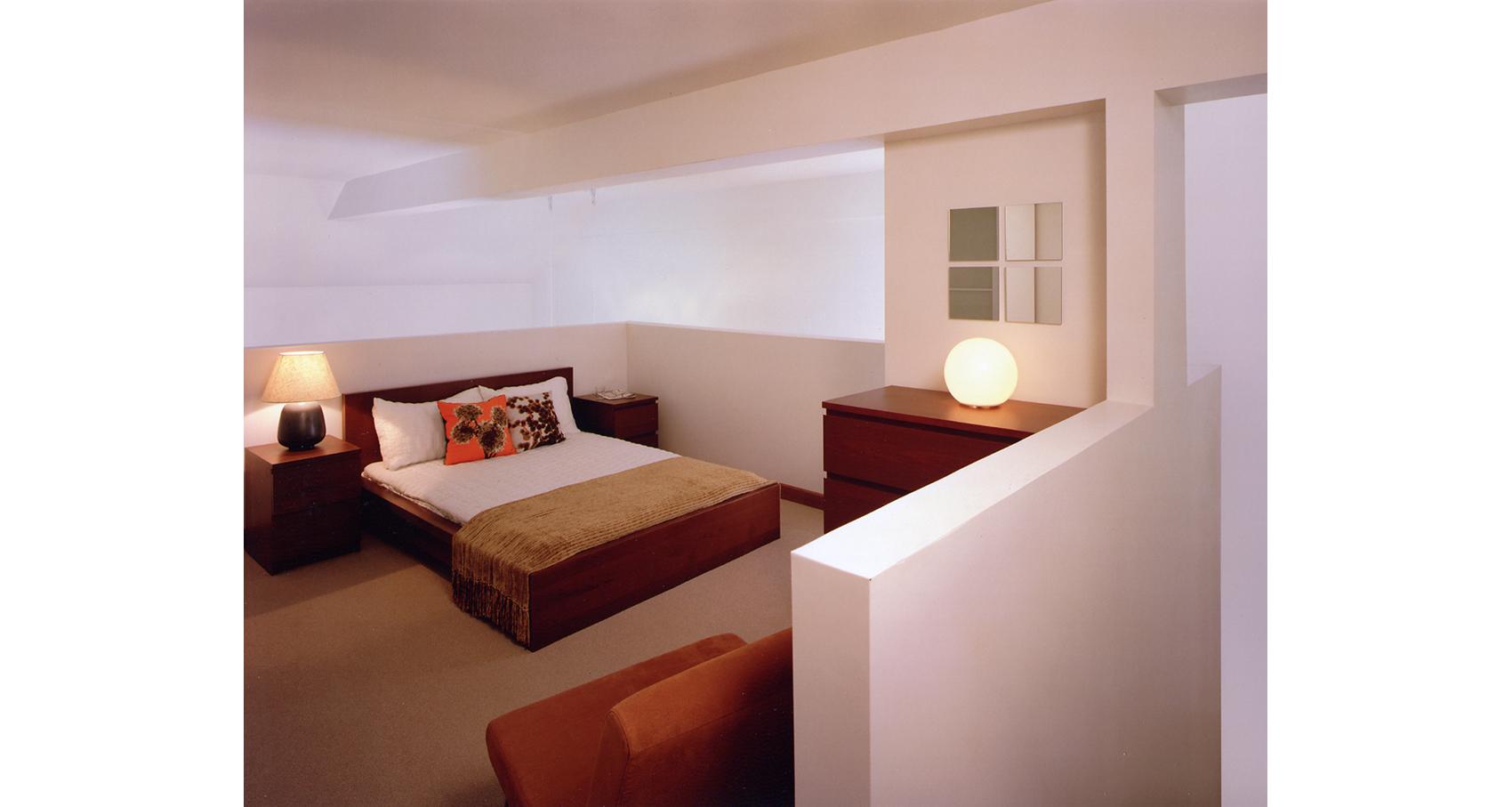 5   Riverbank Bedroom